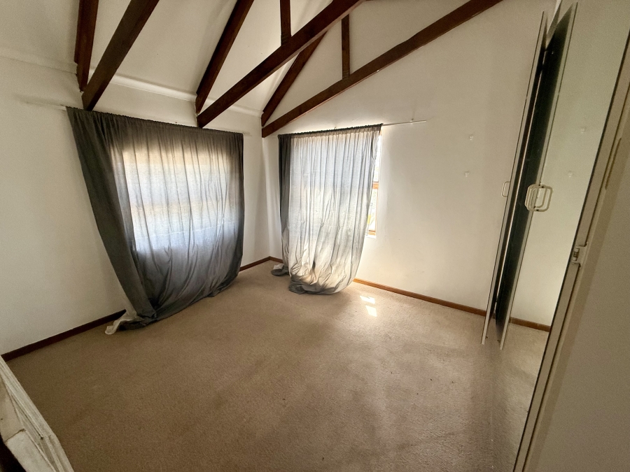 3 Bedroom Property for Sale in Country Club Western Cape